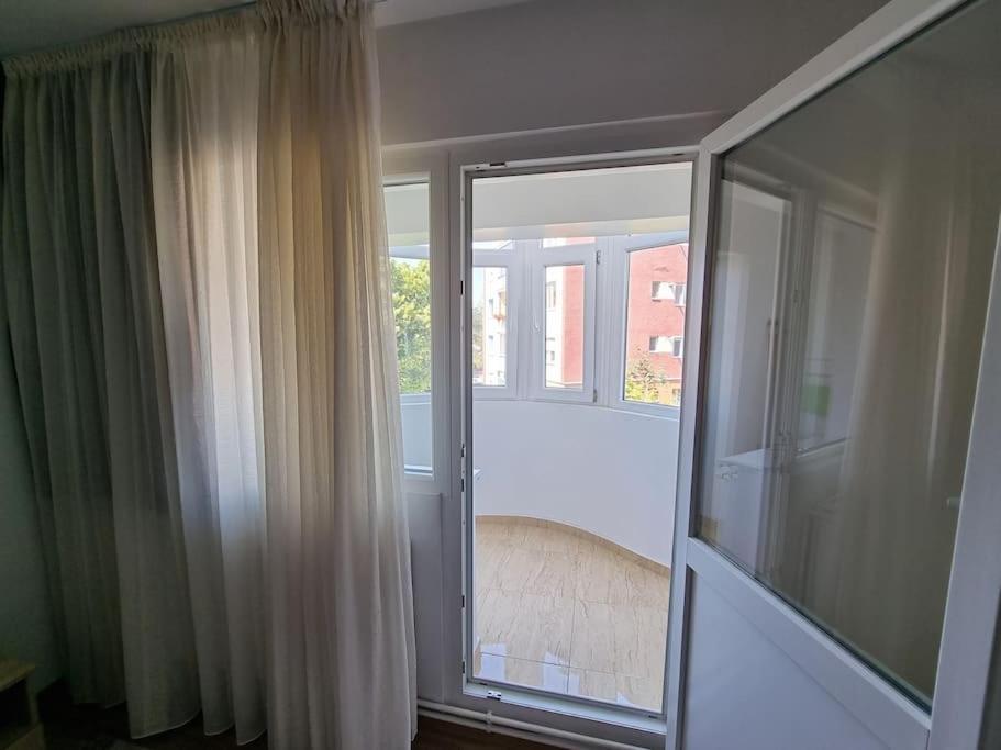 Apartamento Garsoniera Maria 2 Turda Exterior foto