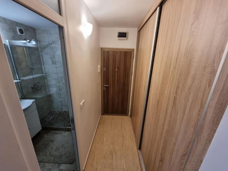 Apartamento Garsoniera Maria 2 Turda Exterior foto